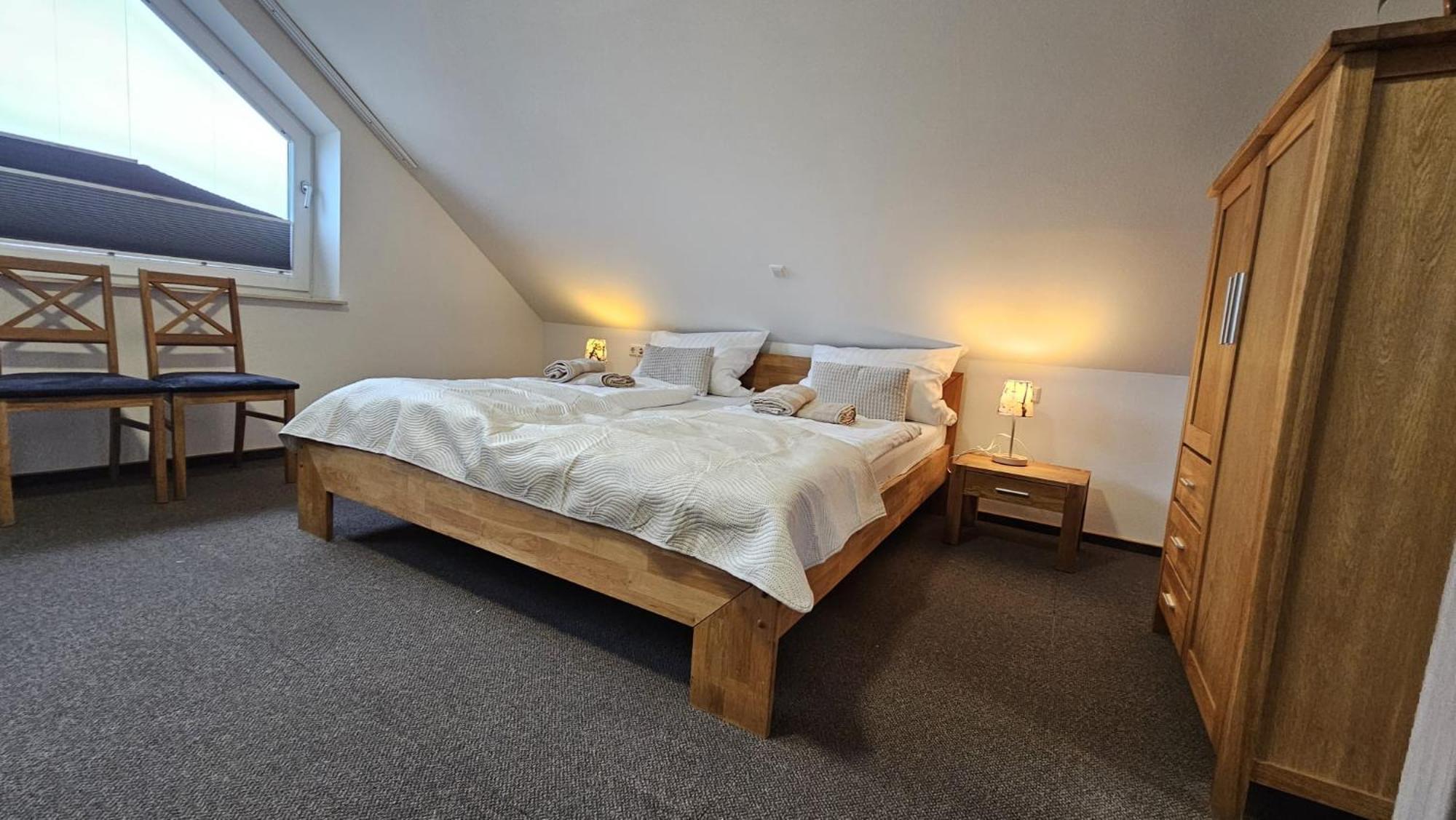 Pension Mondlicht Norddeich Норден Экстерьер фото